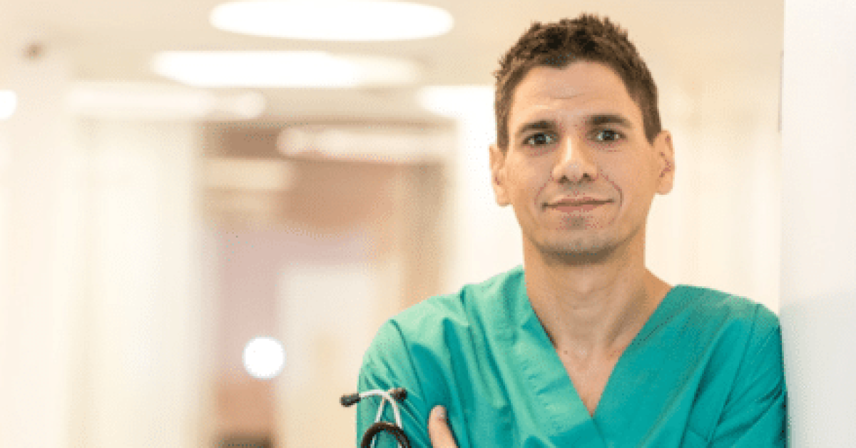 ד"ר רז הגואל - המרכז הרפואי לטיפול בהשמנה. רופא מומחה לירידה במשקל בשיטה תרופתית משולבת.