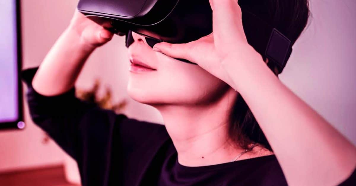 vr-box-girl